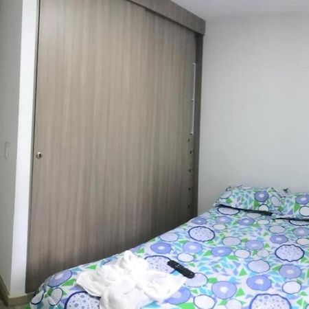 Apartamento Confortable, Amoblado En Богота Экстерьер фото